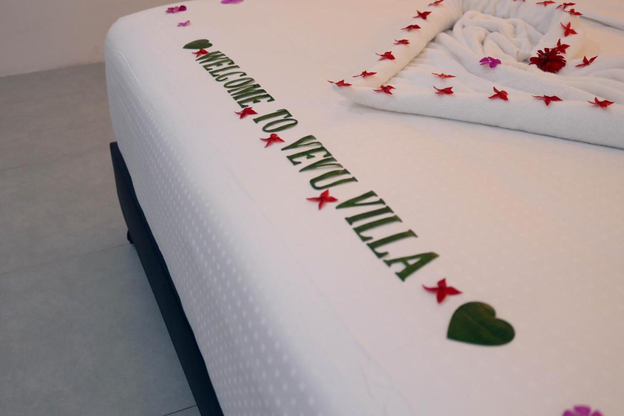 Vevu Villa Fenfushi Luaran gambar